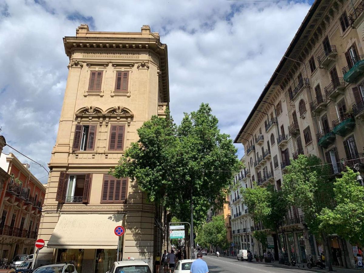 Due Cani Apartment Palermo Exteriér fotografie